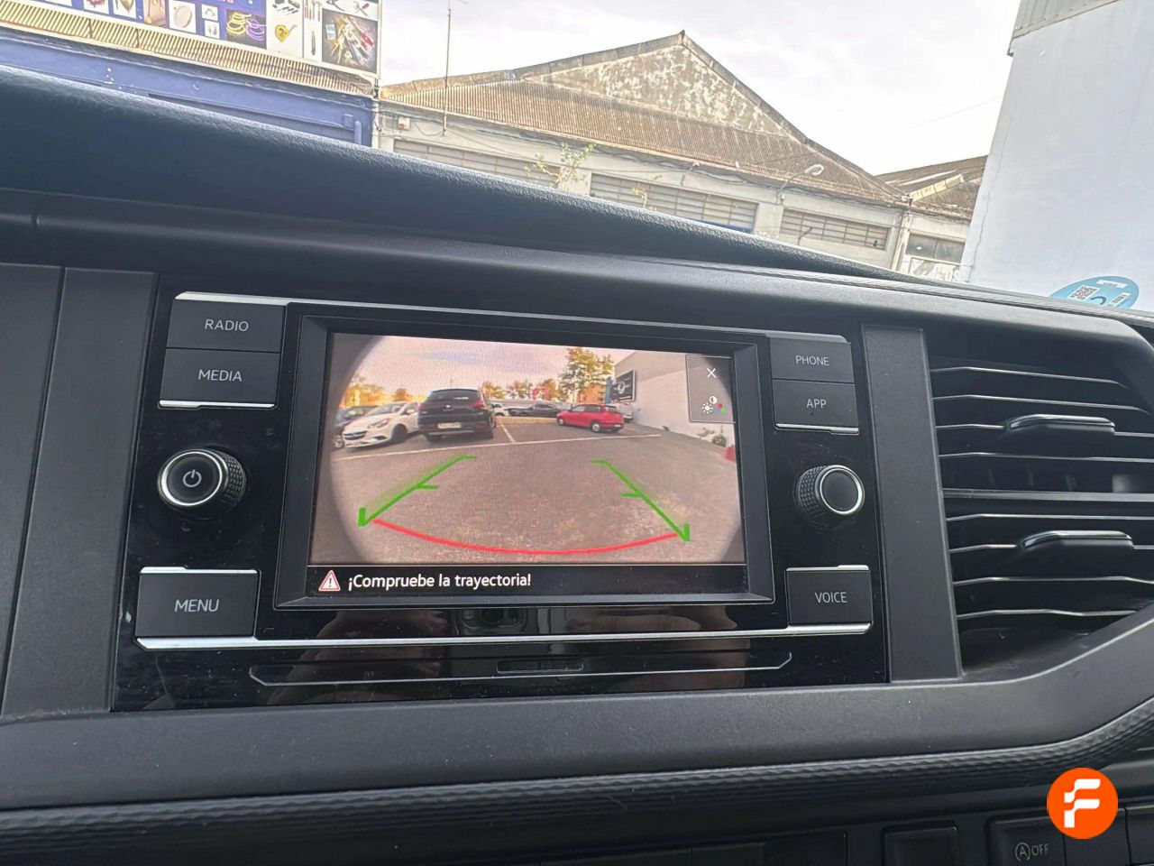Foto Volkswagen Transporter 14