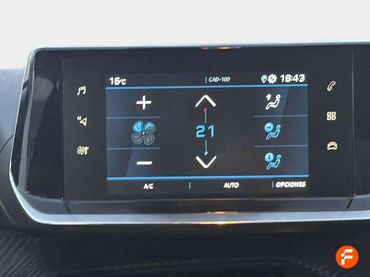 Foto Peugeot 2008 18