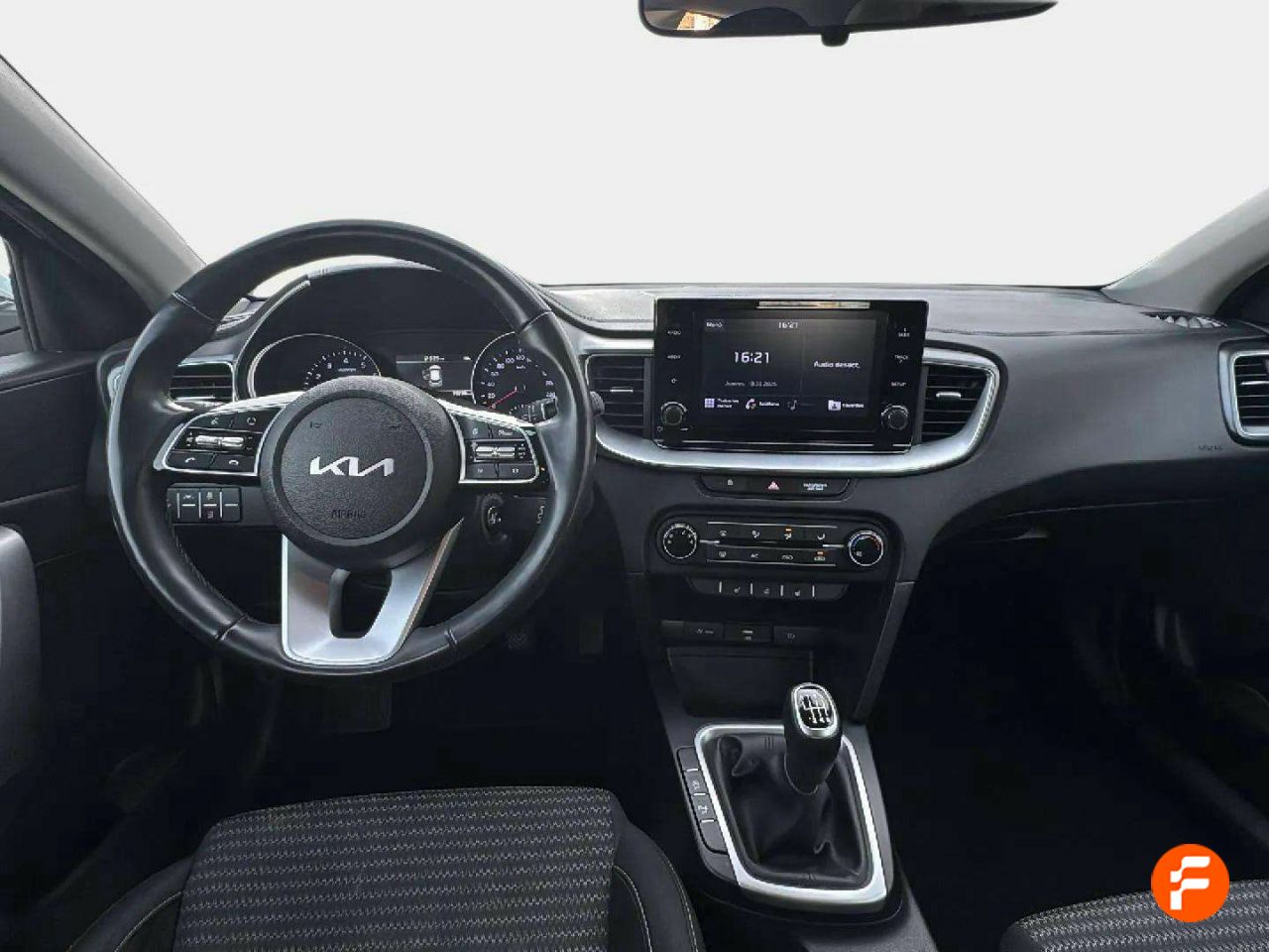 Foto Kia XCeed 12