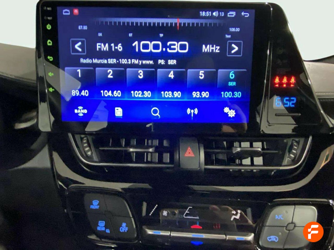 Foto Toyota C-HR 12
