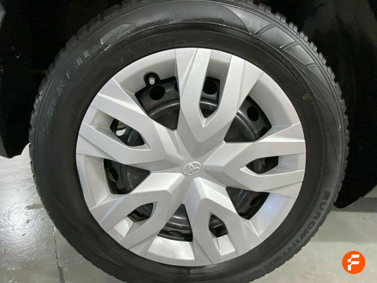 Foto Toyota C-HR 23