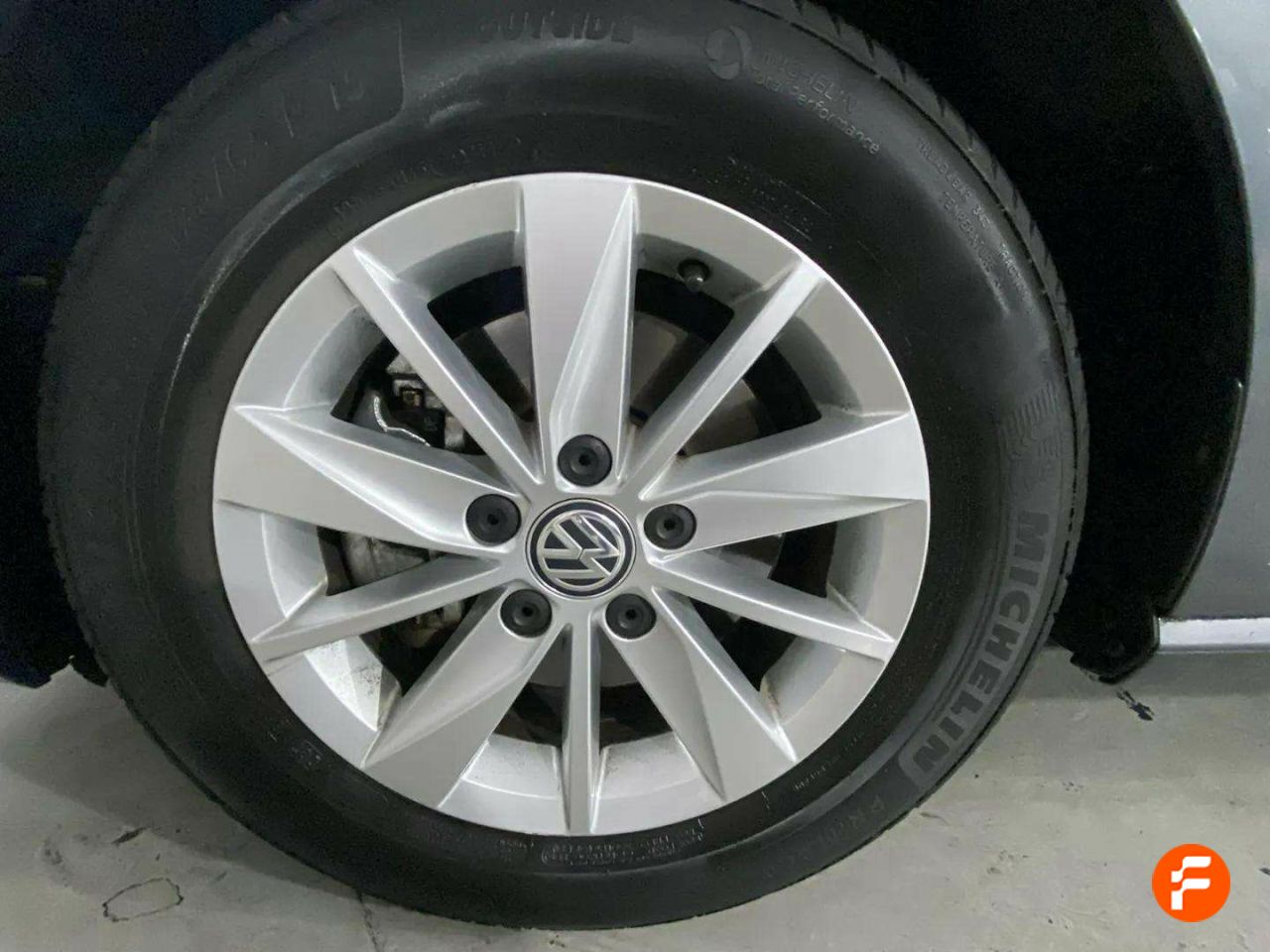 Foto Volkswagen Golf 25