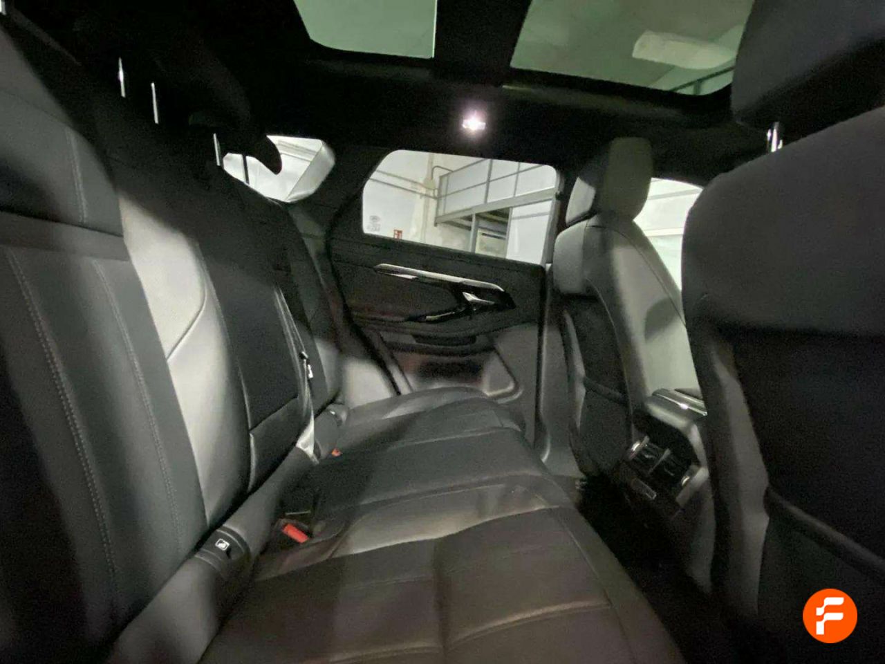 Foto Land-Rover Range Rover Evoque 18