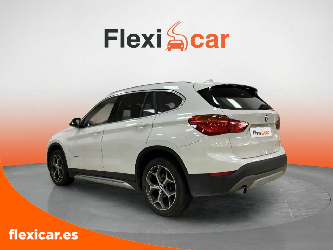 Foto BMW X1 5