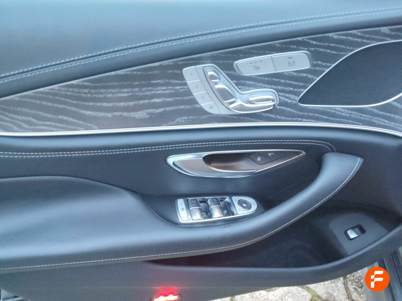 Foto Mercedes-Benz Clase CLS 22