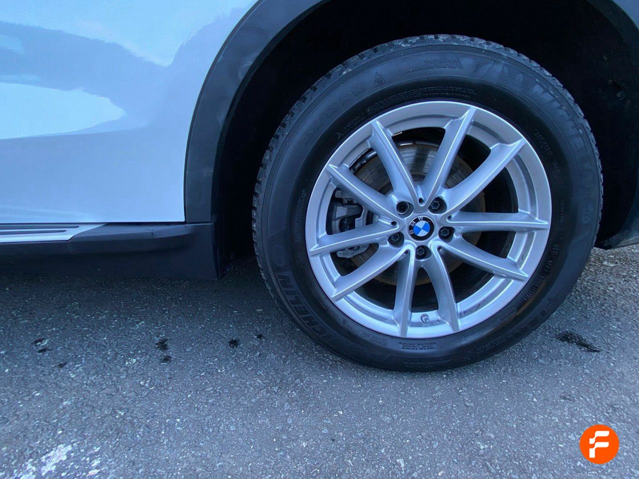 Foto BMW X5 8