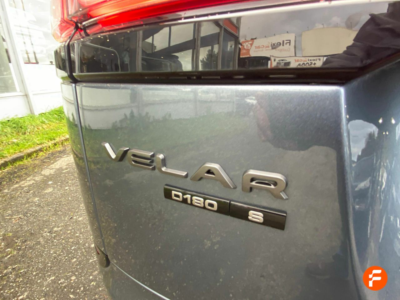 Foto Land-Rover Range Rover Velar 22