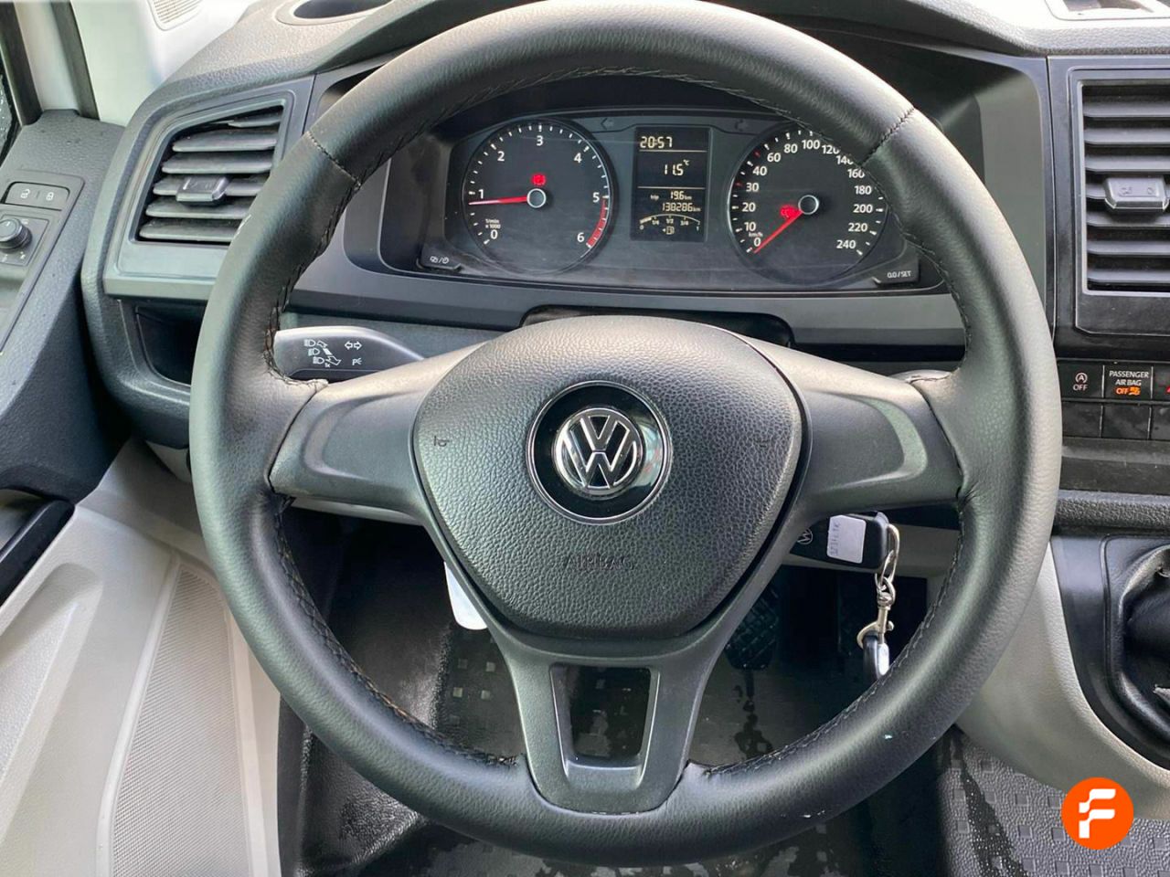 Foto Volkswagen Transporter 11