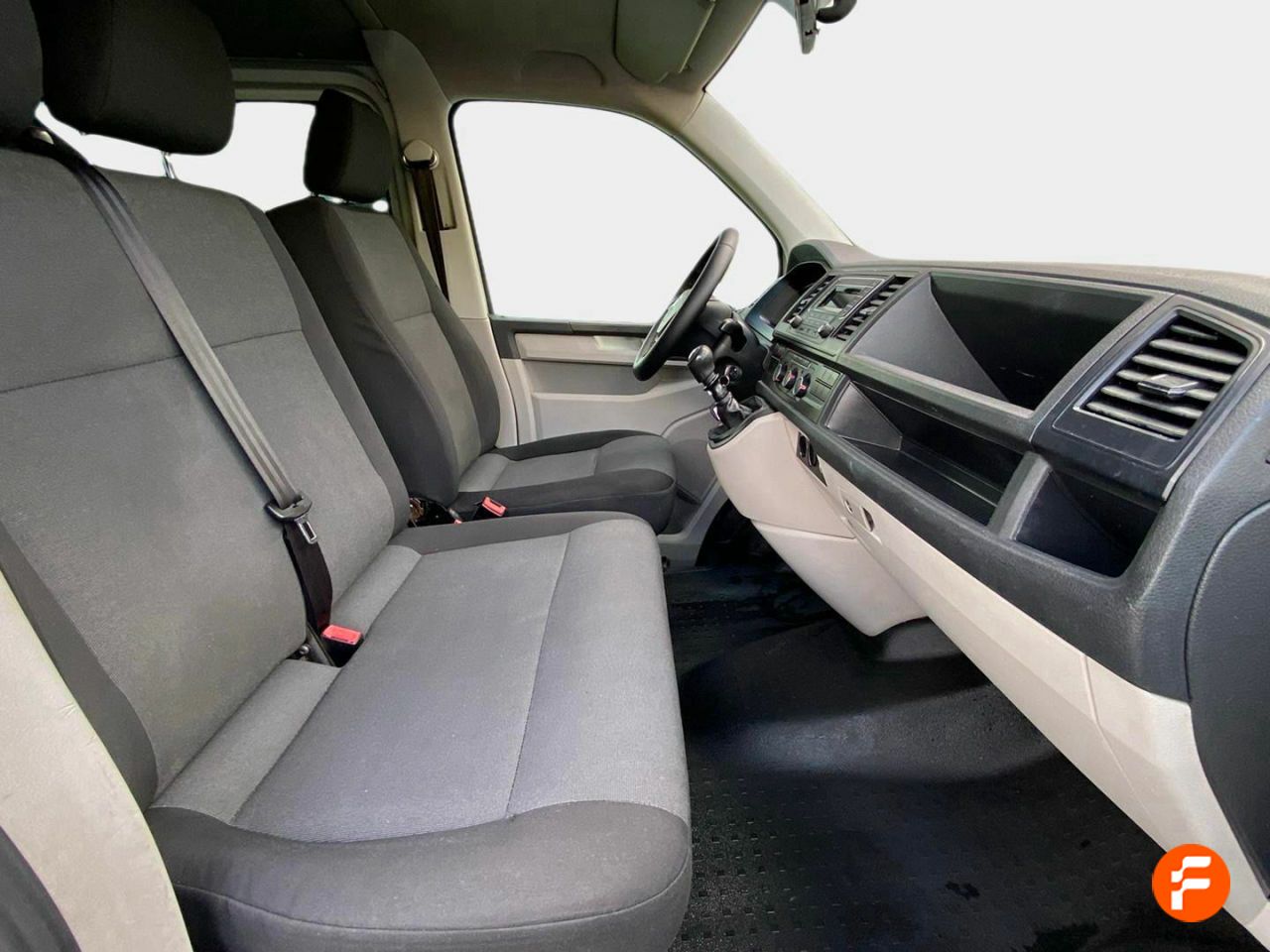 Foto Volkswagen Transporter 16