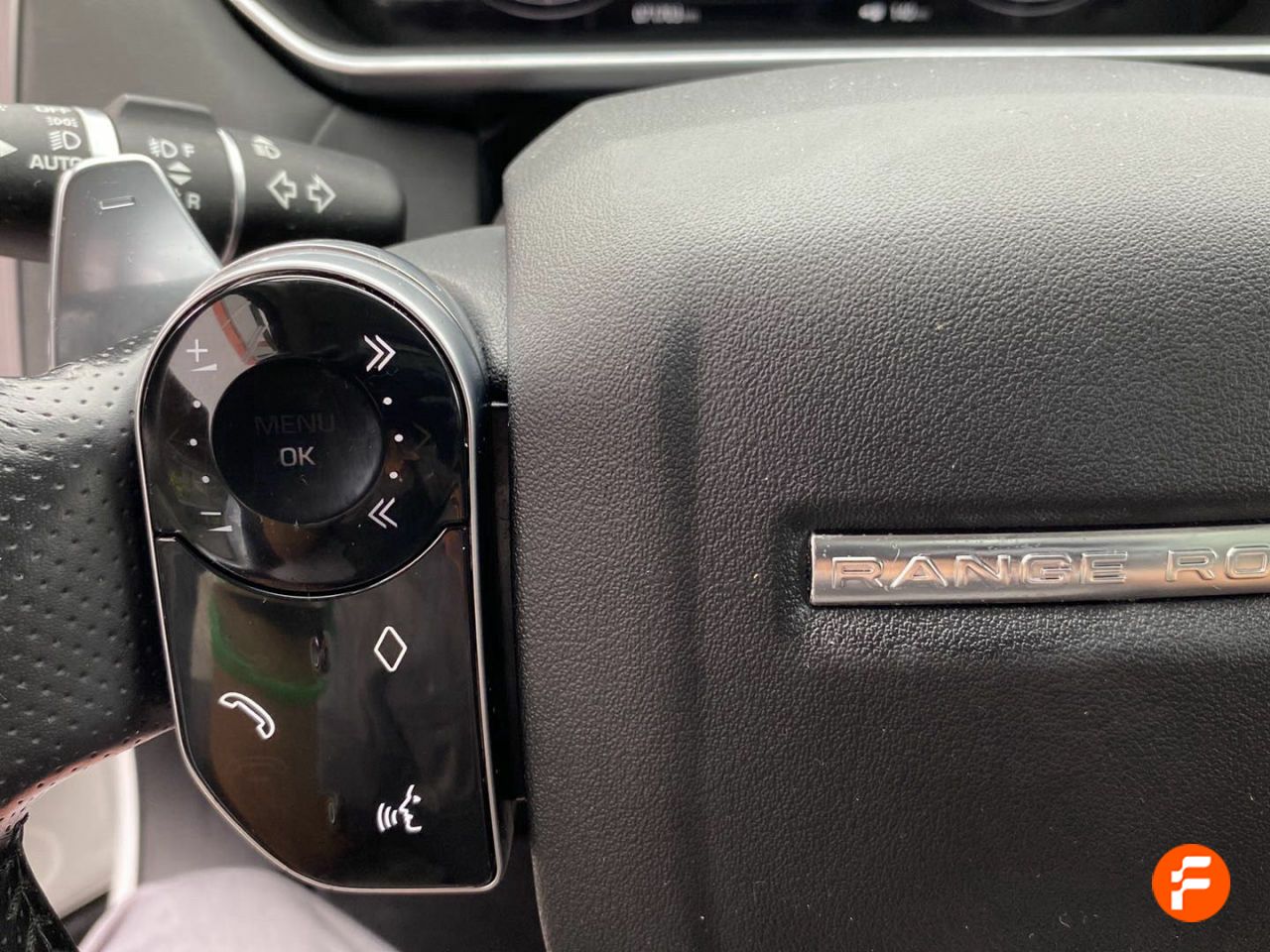 Foto Land-Rover Range Rover Sport 11