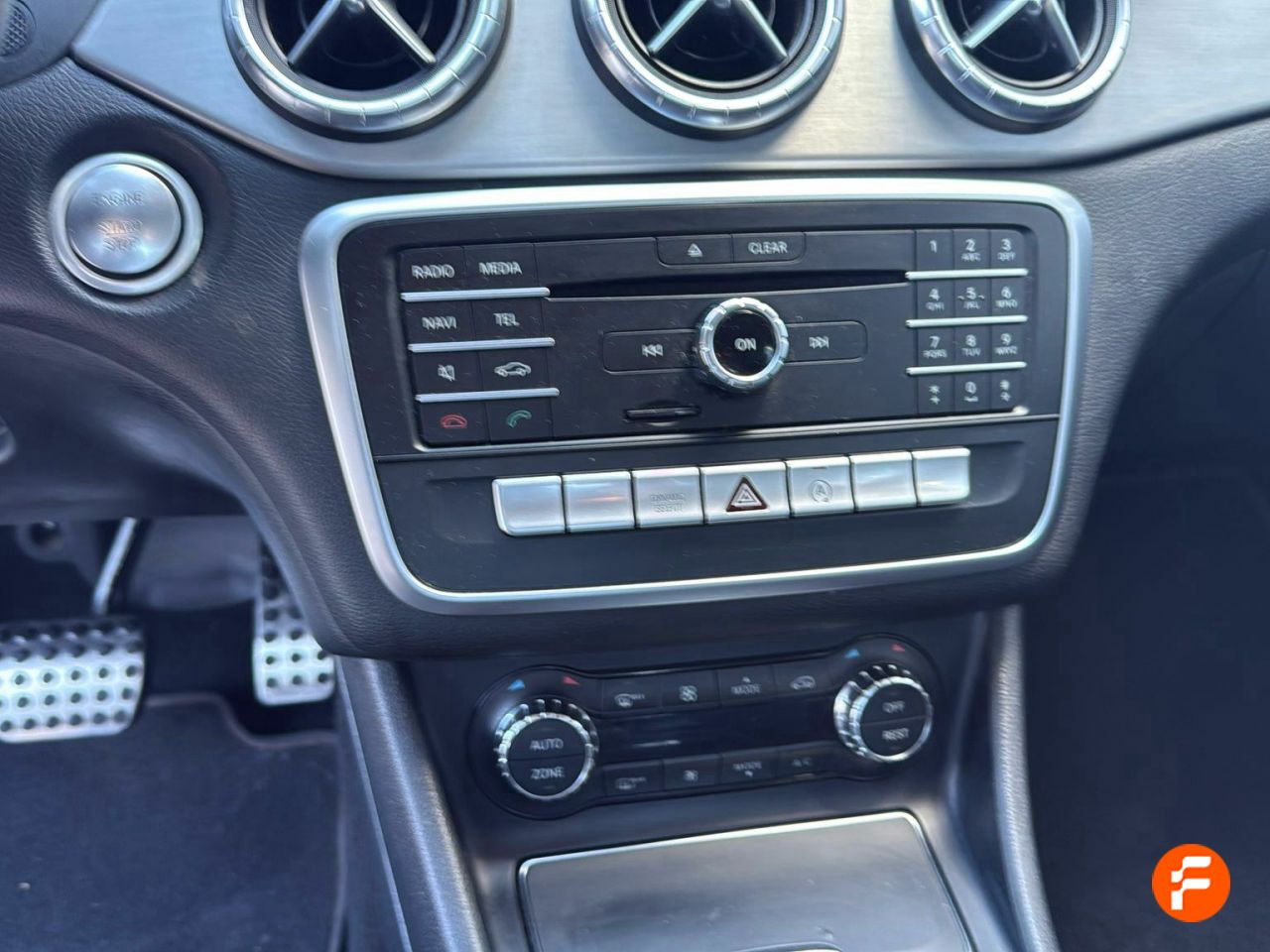 Foto Mercedes-Benz Clase CLA 15