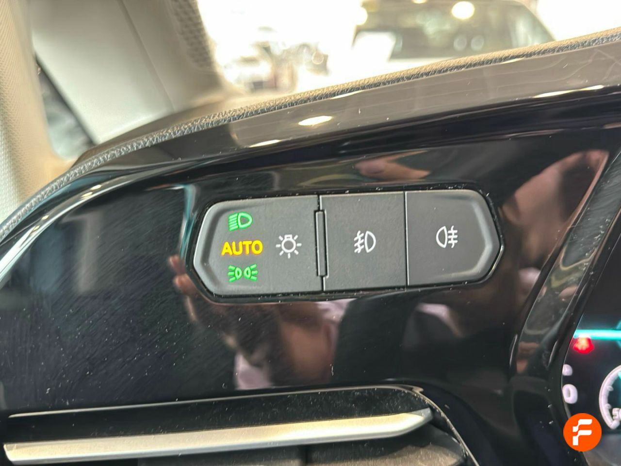 Foto Ford Tourneo Connect 11