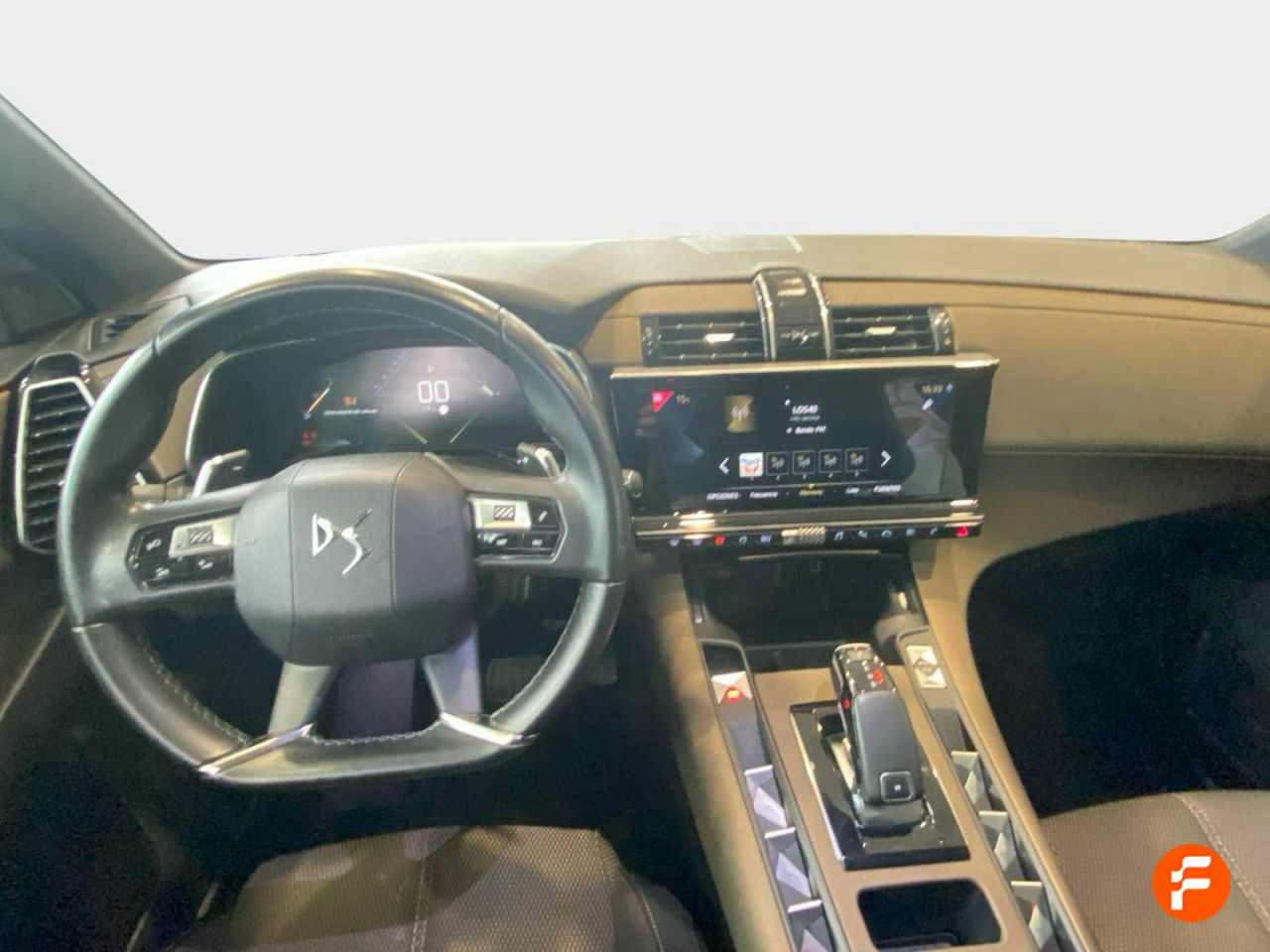 Foto DS Automobiles DS 7 14