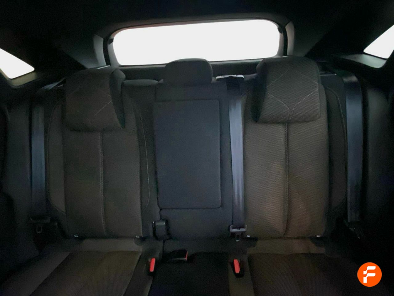 Foto DS Automobiles DS 7 17