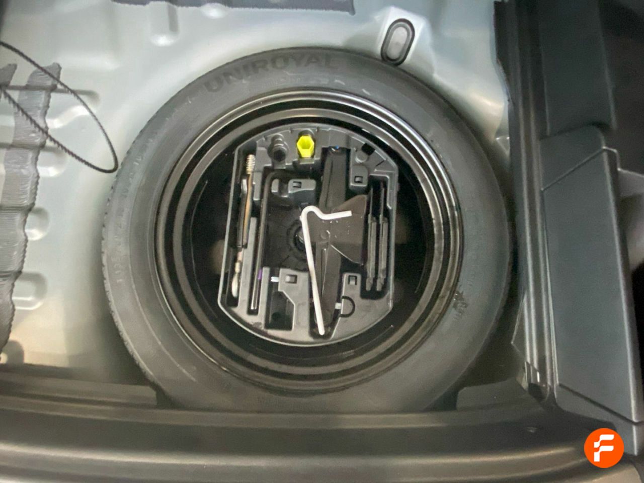 Foto DS Automobiles DS 7 19