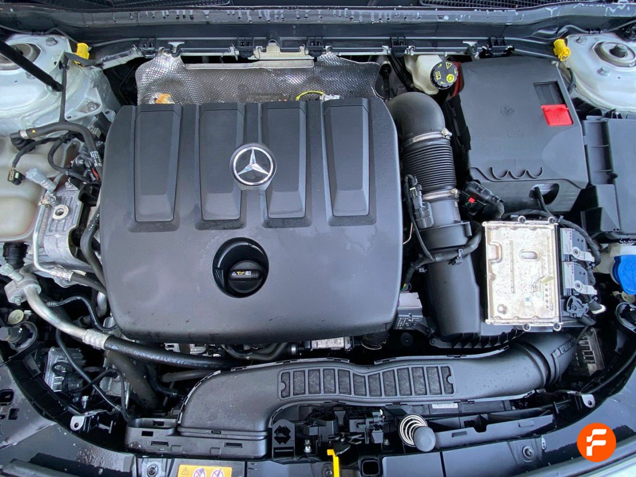 Foto Mercedes-Benz Clase A 25