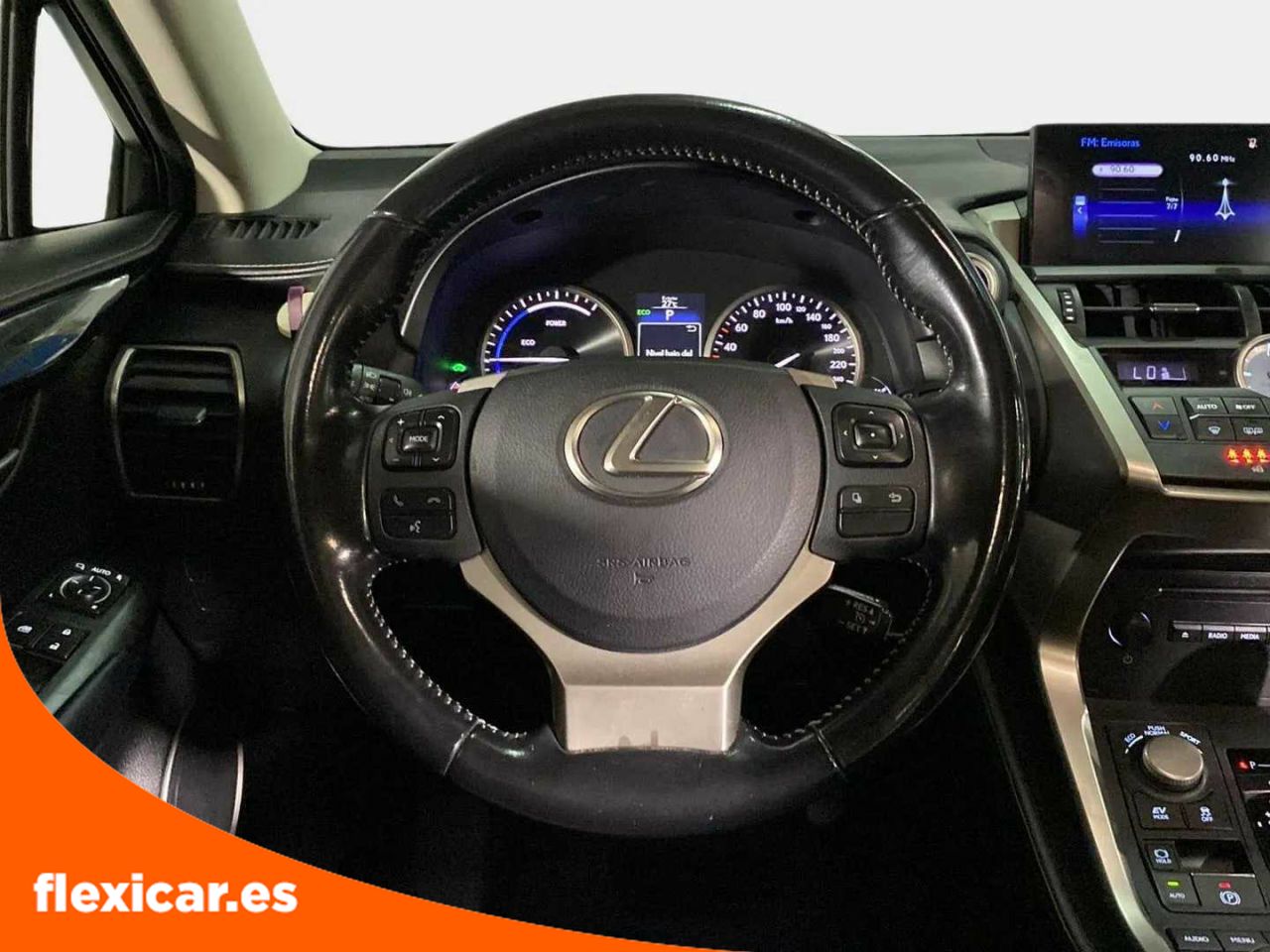 Foto Lexus NX 14