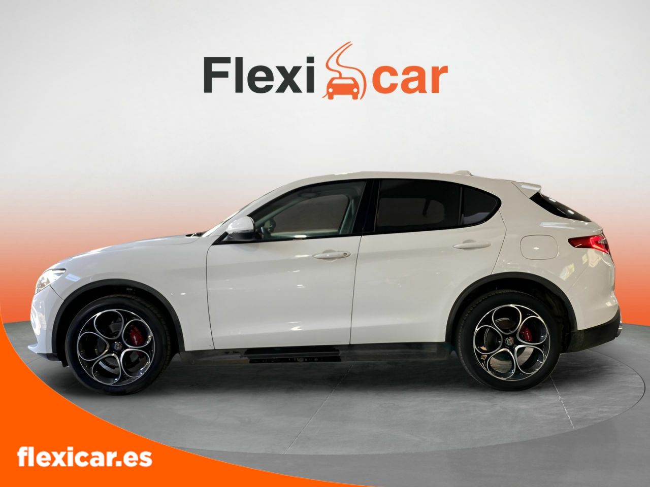 Foto Alfa Romeo Stelvio 4