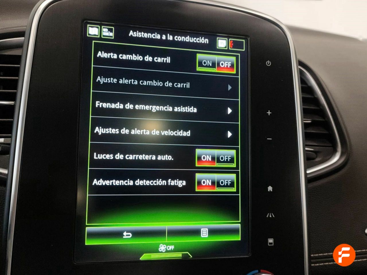 Foto Renault Grand Scénic 19