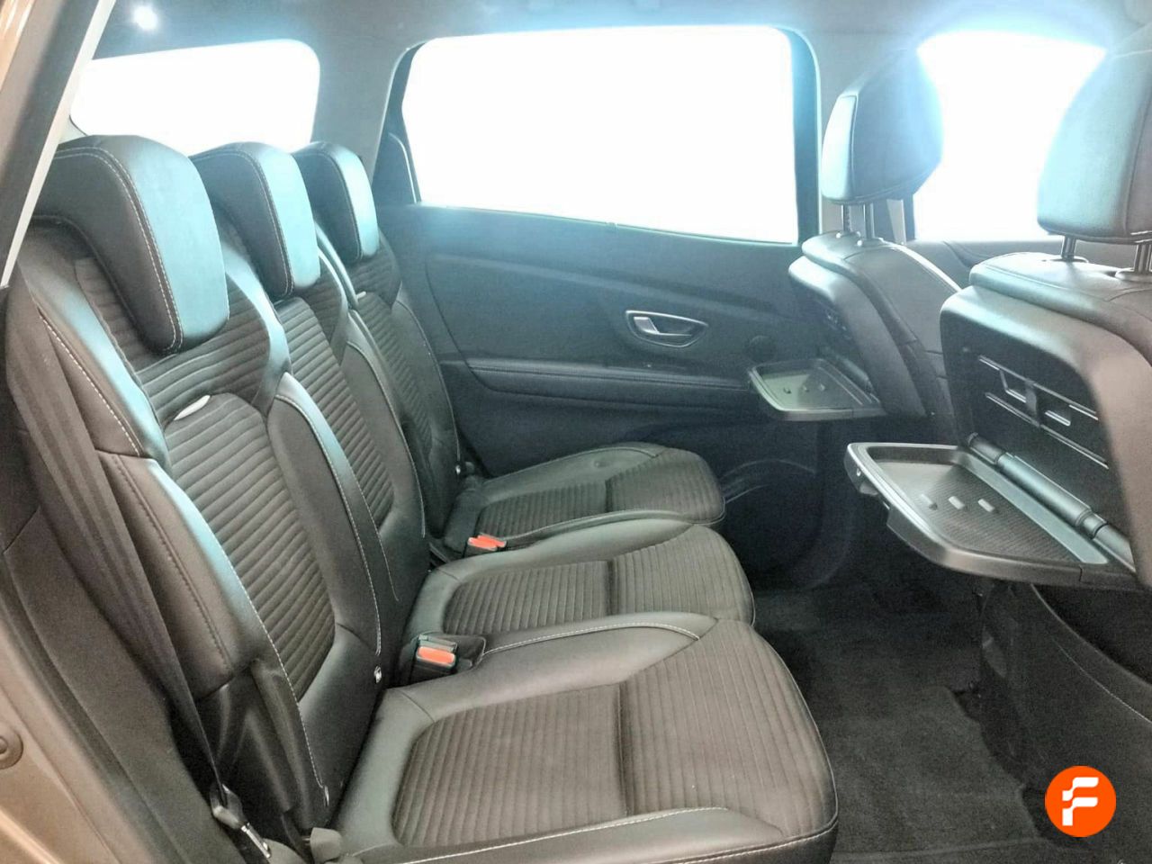 Foto Renault Grand Scénic 23