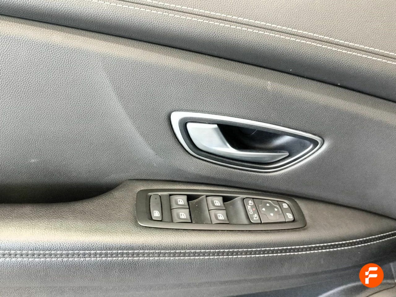 Foto Renault Grand Scénic 26