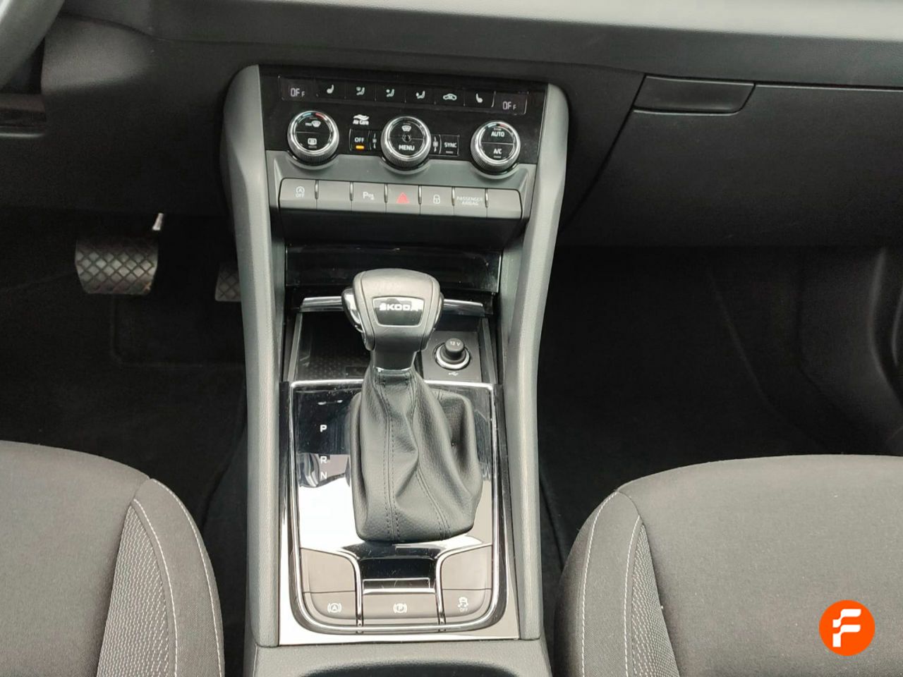Foto Skoda Karoq 15