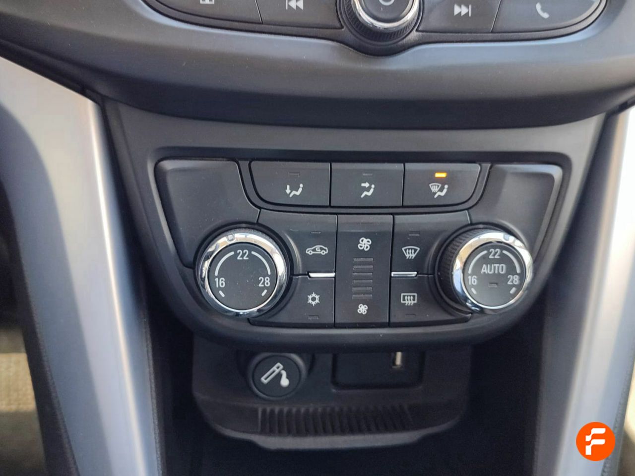 Foto Opel Zafira 15