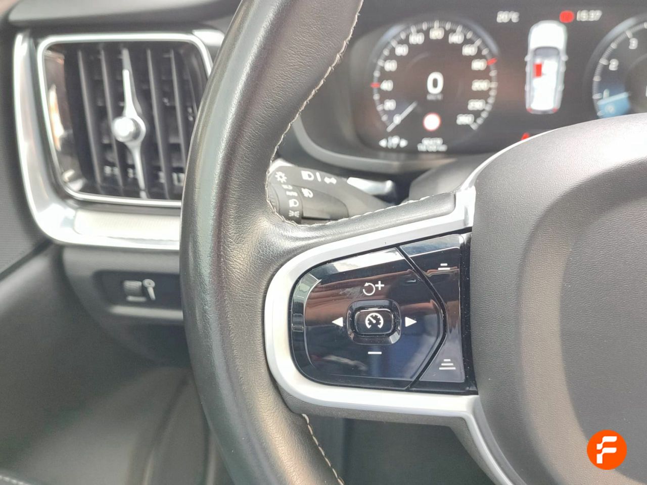 Foto Volvo V60 12
