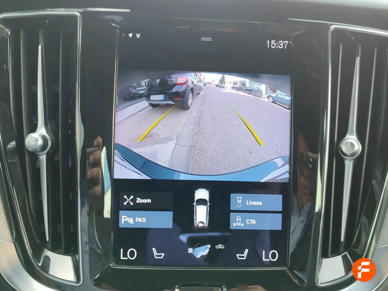 Foto Volvo V60 17