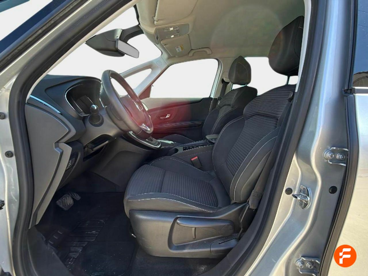 Foto Renault Grand Scénic 12