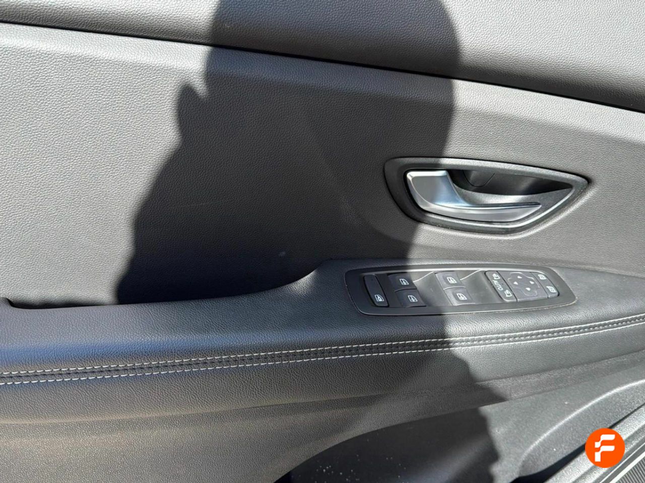 Foto Renault Grand Scénic 23