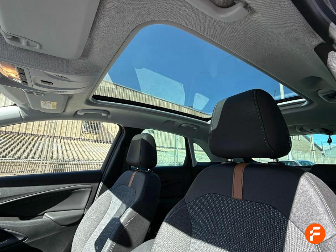 Foto Opel CrossLand 18
