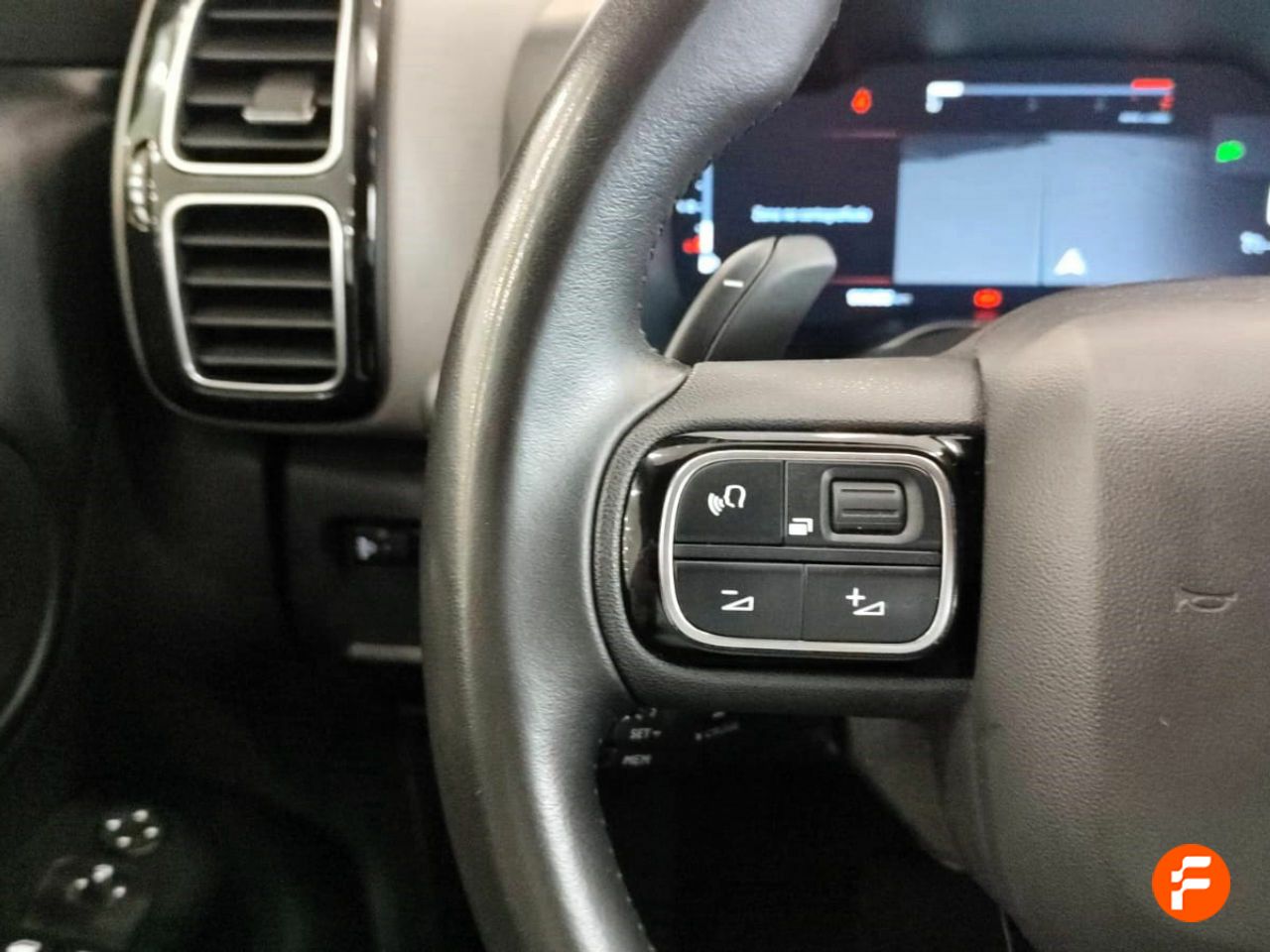 Foto Citroën C5 Aircross 11