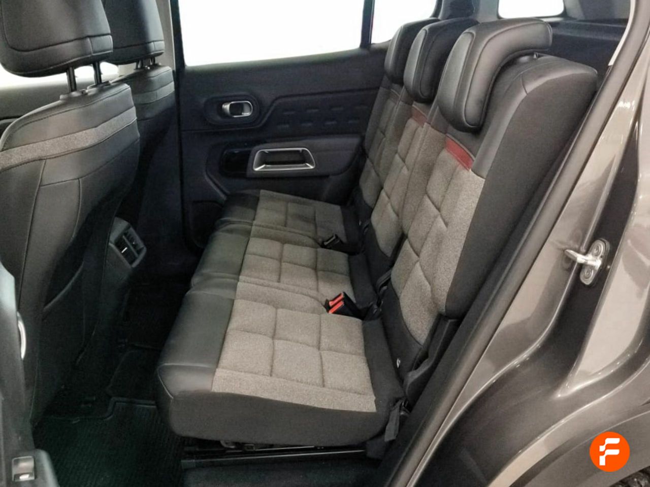 Foto Citroën C5 Aircross 23