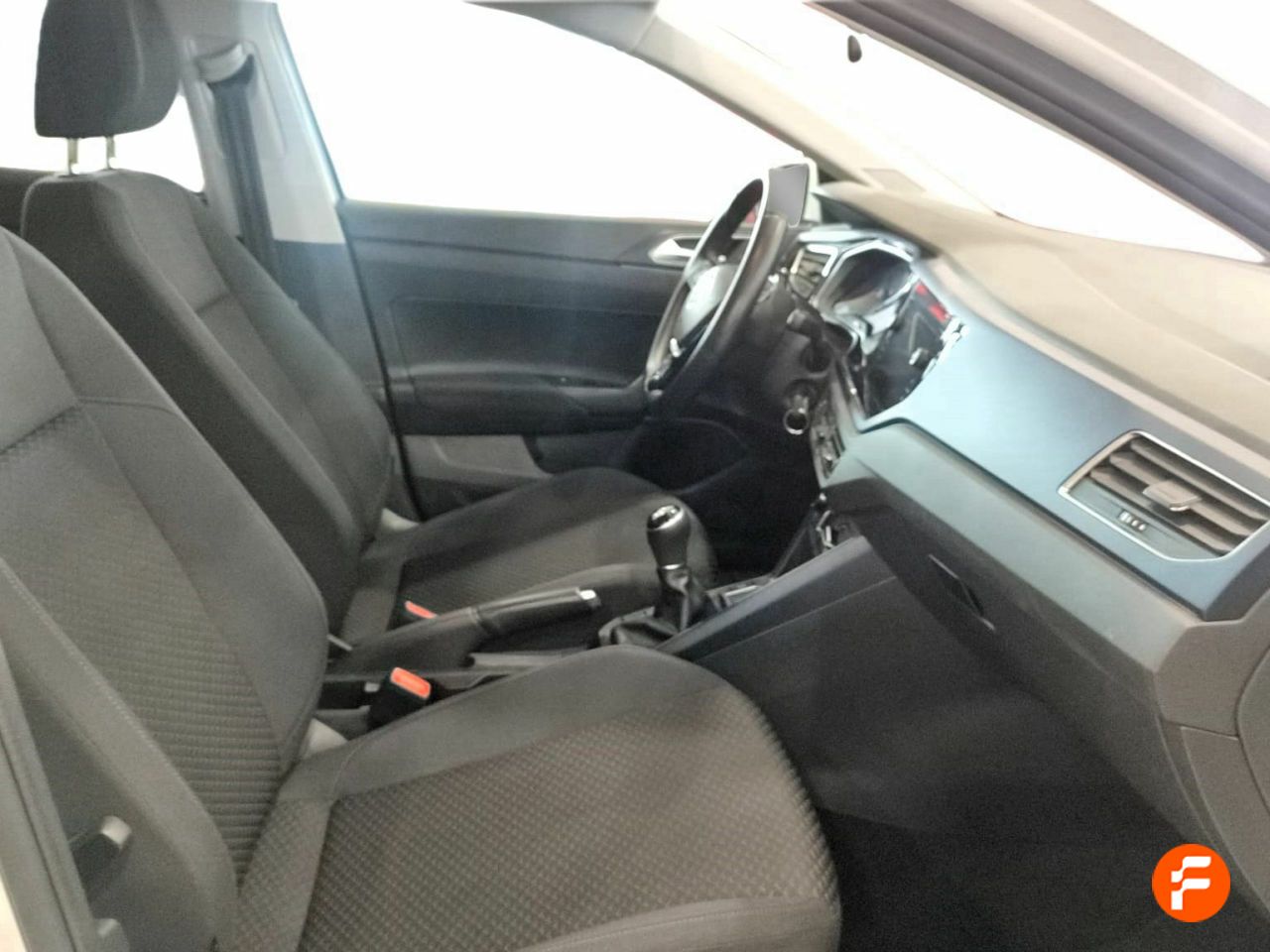 Foto Volkswagen Polo 21