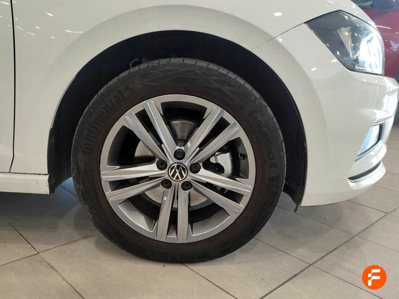 Foto Volkswagen Polo 23