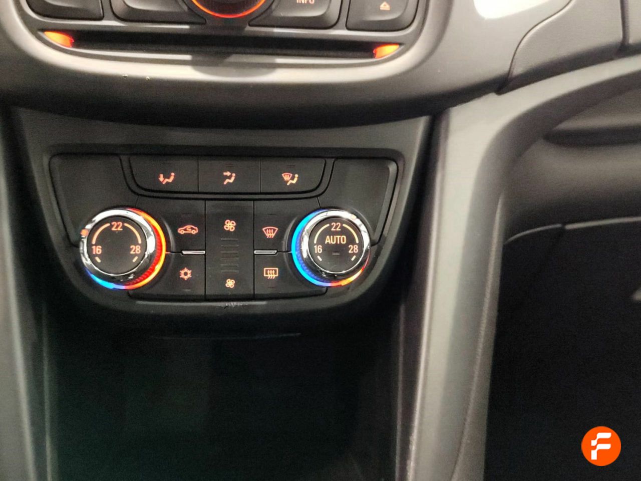 Foto Opel Zafira 16
