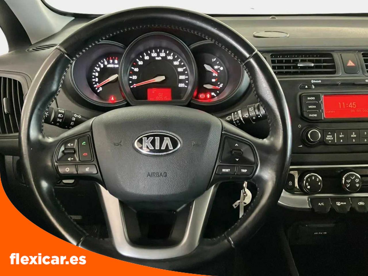 Foto Kia Rio 12