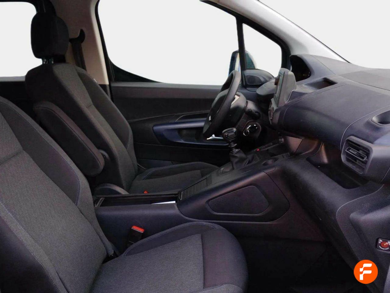 Foto Peugeot Rifter 15