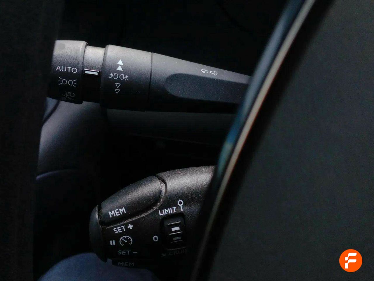Foto Peugeot Rifter 21