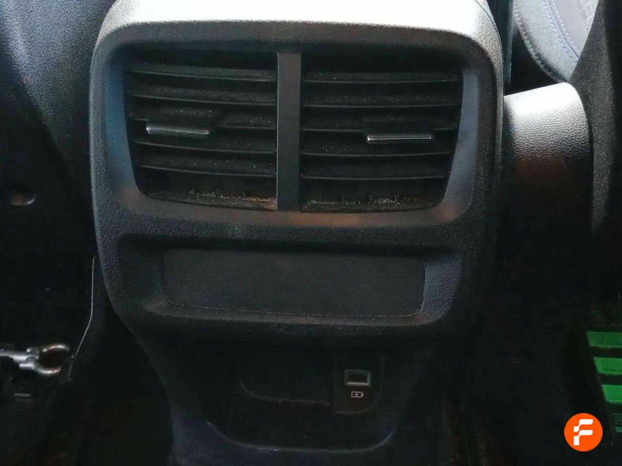 Foto Peugeot Rifter 29