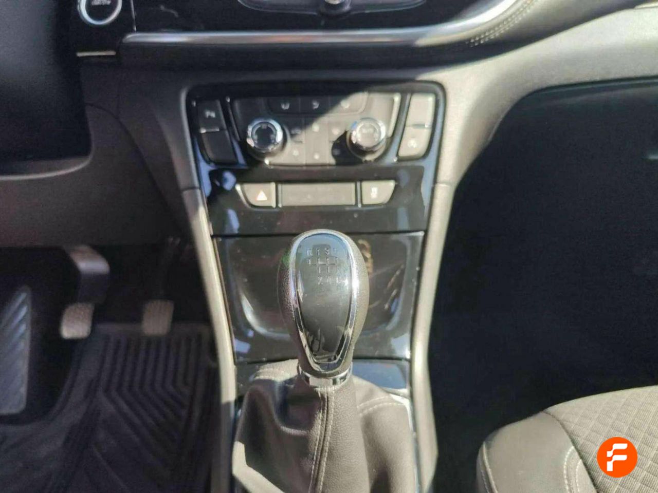 Foto Opel Mokka X 16