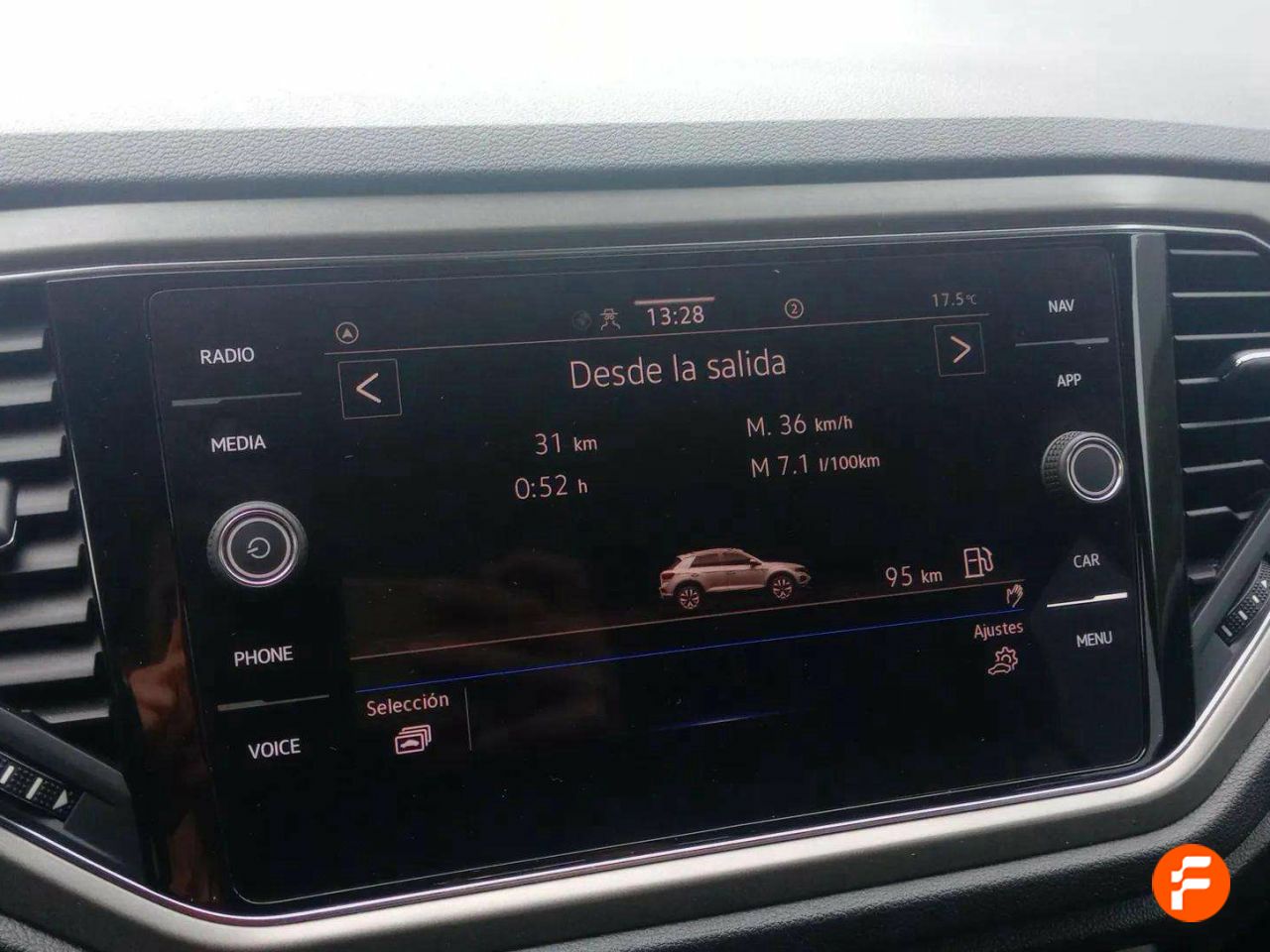 Foto Volkswagen T-Roc 29