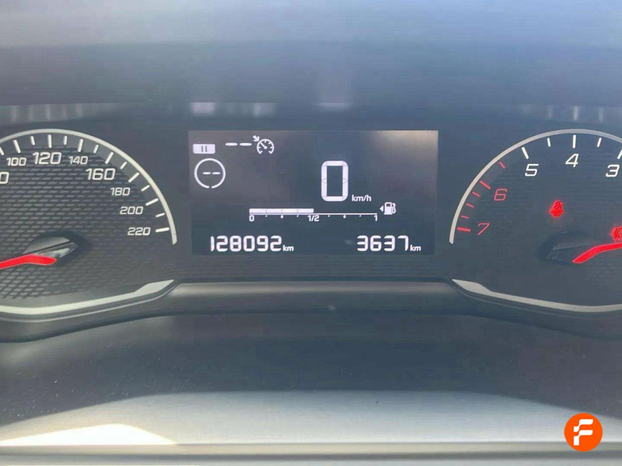 Foto Peugeot 2008 15