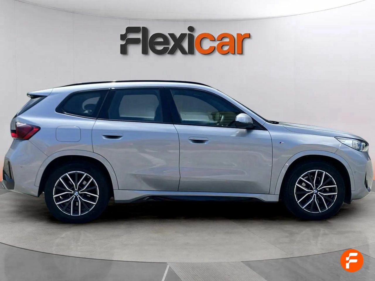 Foto BMW X1 9