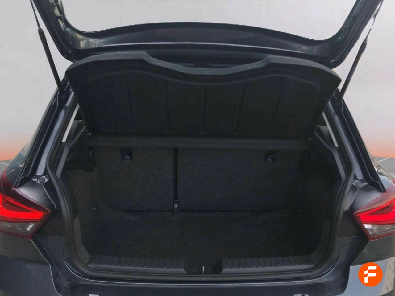 Foto Seat Ibiza 10