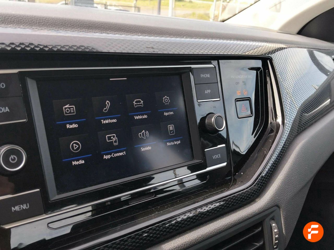 Foto Volkswagen Taigo 30