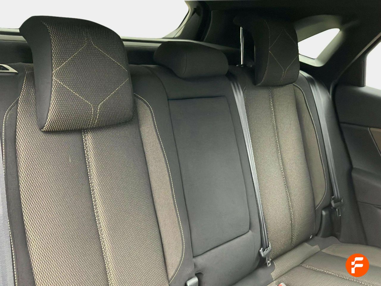 Foto DS Automobiles DS 7 16