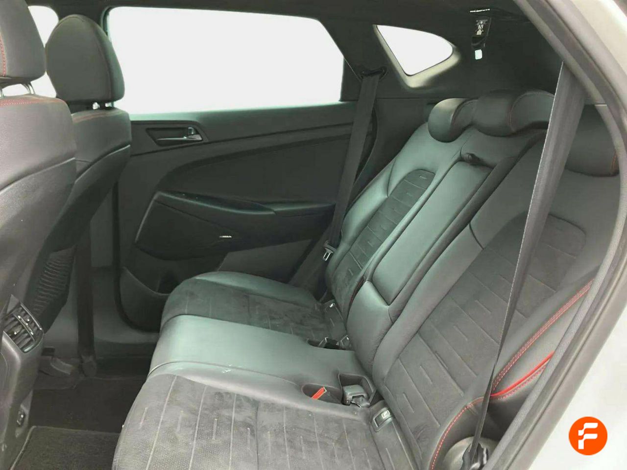 Foto Hyundai Tucson 15
