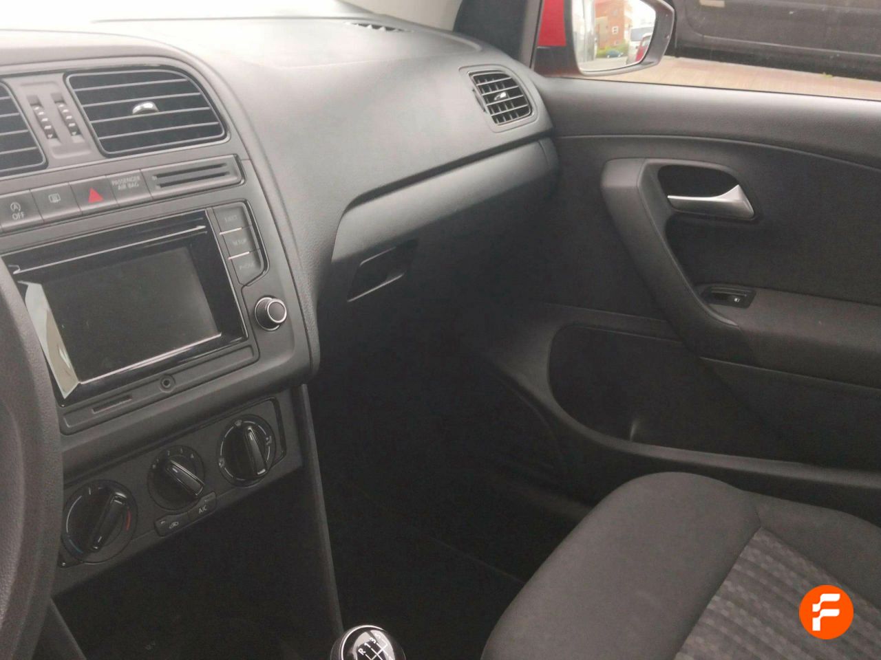 Foto Volkswagen Polo 21